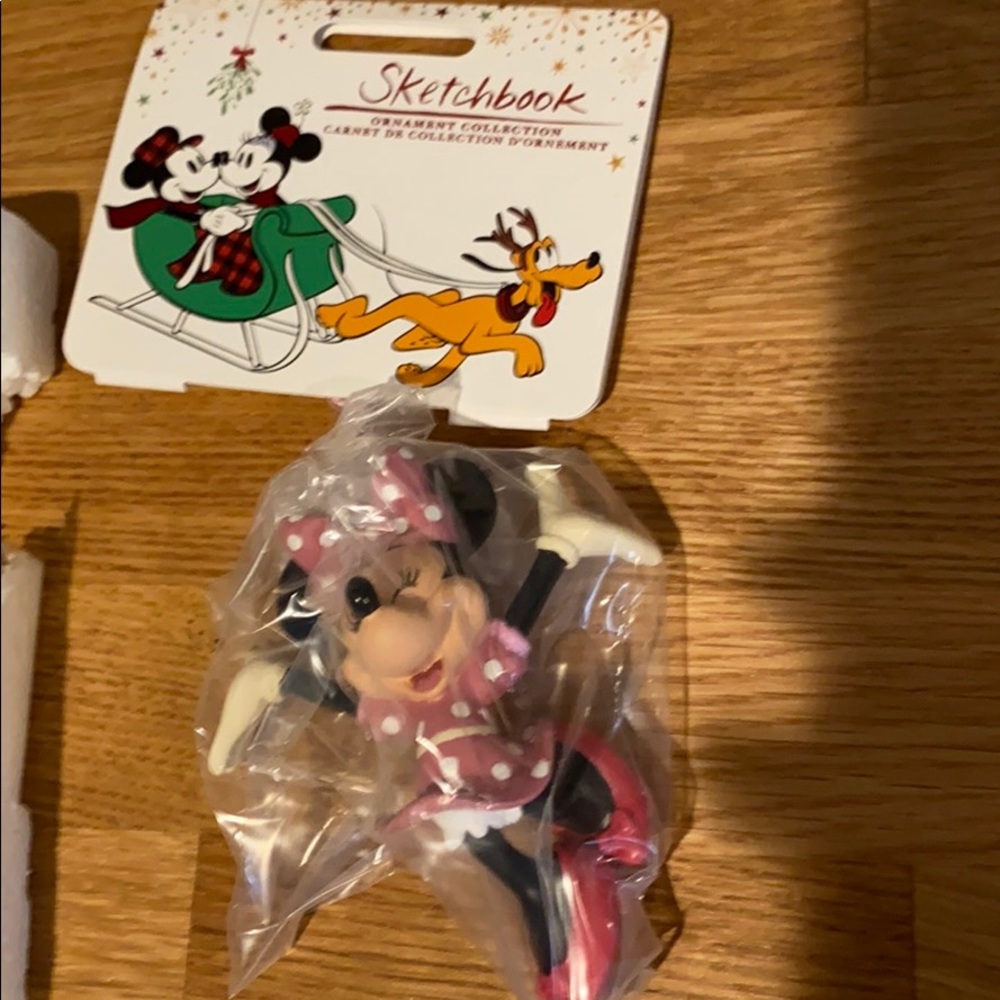 Minnie Mouse ornament